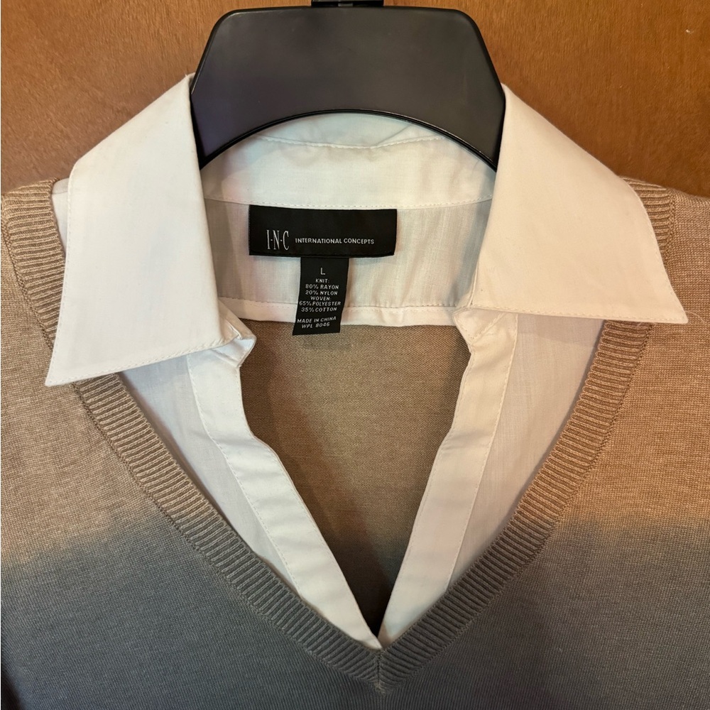Women’s Knit Blouse. Large - Picture 3 of 6